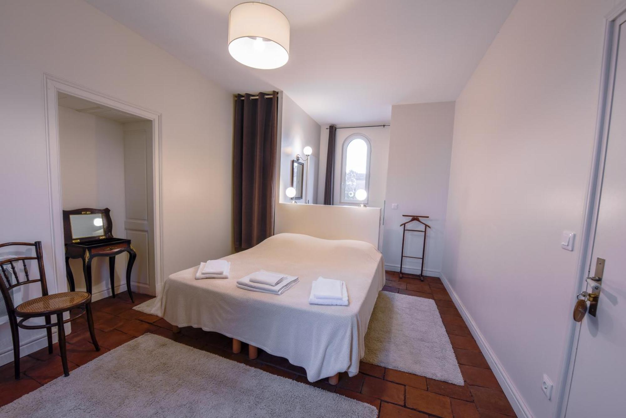 Gite Manzana Au Chateau Lavalade Castelsarrasin Exterior foto
